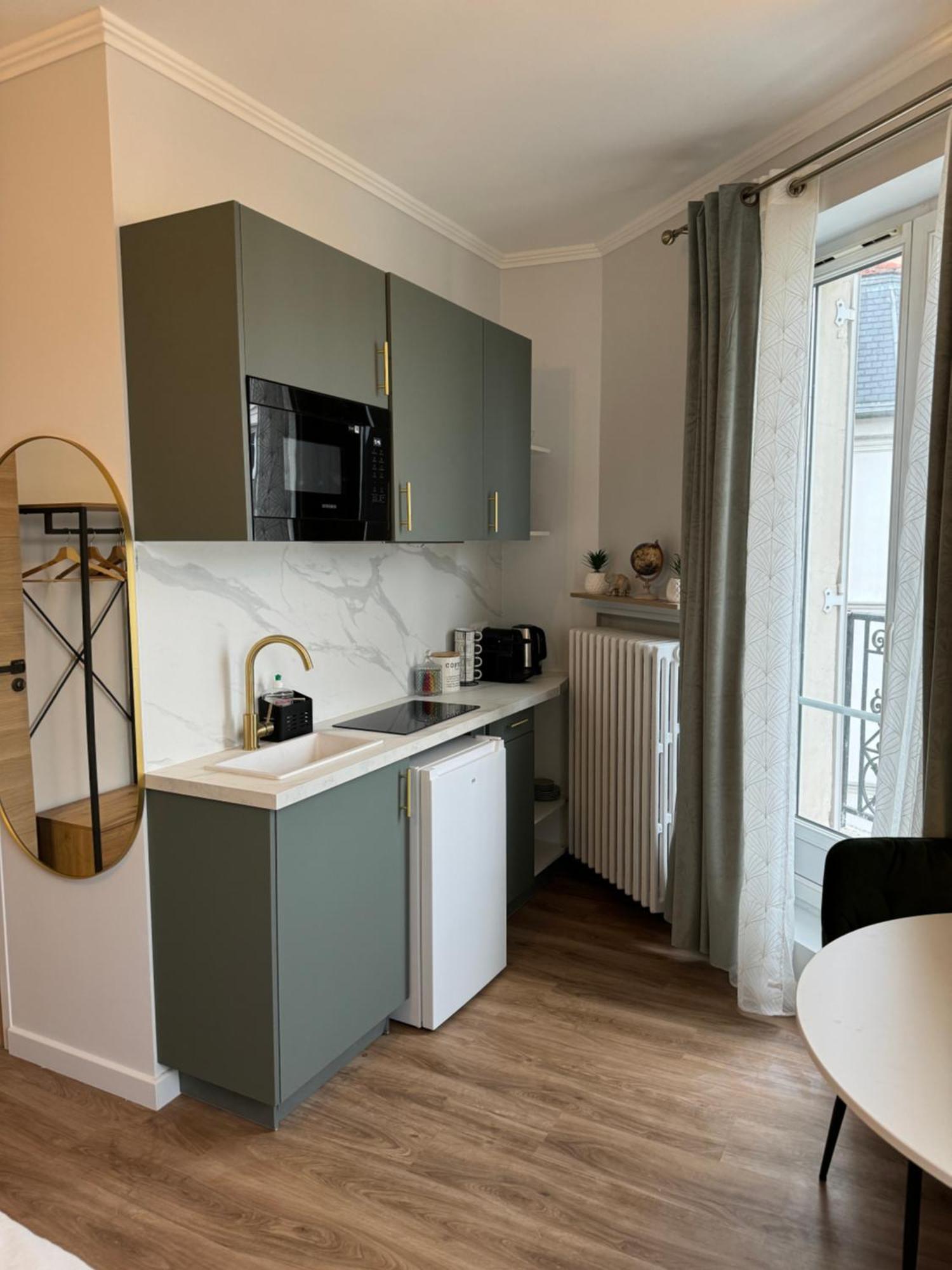 Studio De Charme Parisien Levallois-Perret Dış mekan fotoğraf